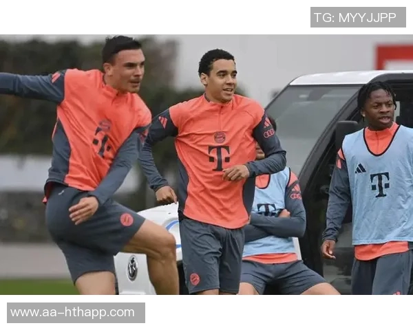 穆西亚拉即将回归拜仁合练今日进行单独训练状态良好