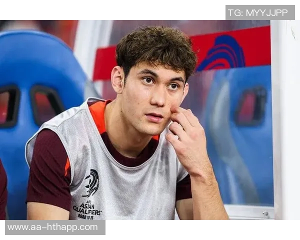 拜合拉木在比赛中表现平平仅出场12分钟贡献1次传球和1次犯规评分仅为61分